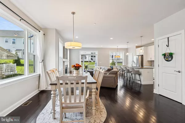 Warminster, PA 18974,8 LACEY LN