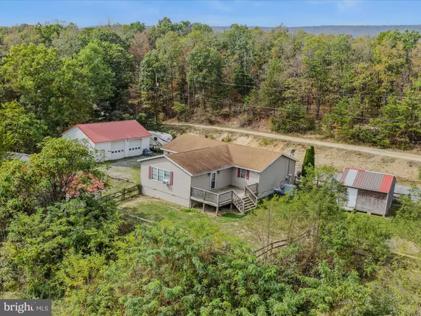 Berkeley Springs, WV 25411,193 IDRIS LN