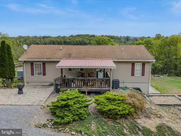 Berkeley Springs, WV 25411,193 IDRIS LN