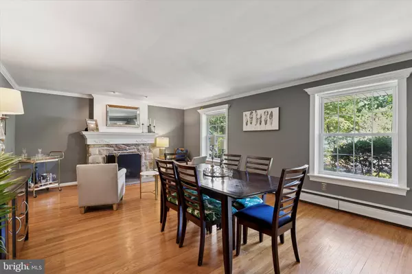 Glenside, PA 19038,711 CUSTIS RD