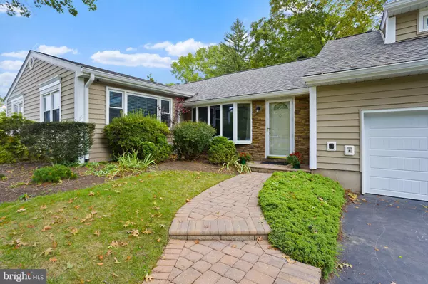 Princeton Junction, NJ 08550,42 NASSAU PL