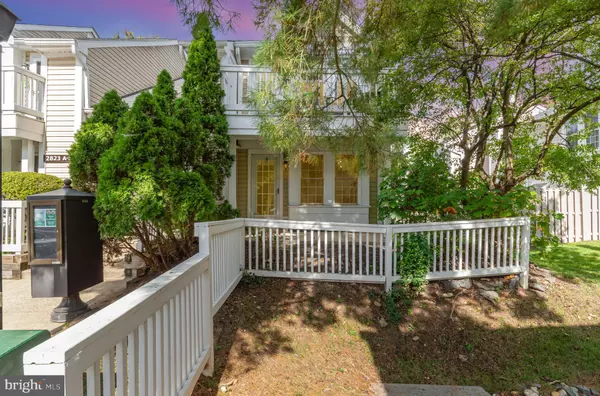 2823 S WAKEFIELD ST #C, Arlington, VA 22206