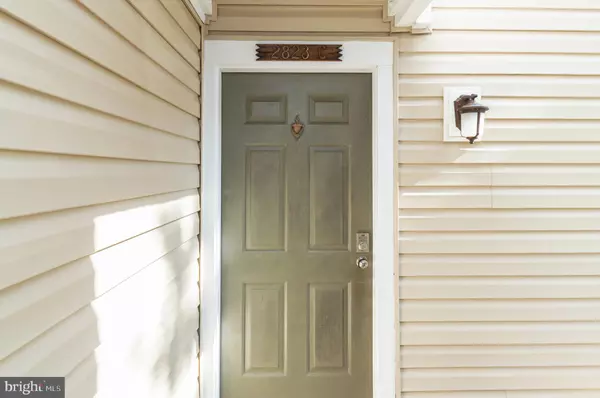 Arlington, VA 22206,2823 S WAKEFIELD ST #C