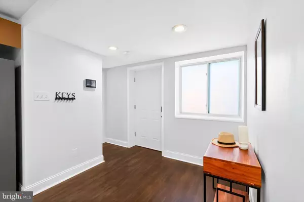 Hyattsville, MD 20785,1104 INDO