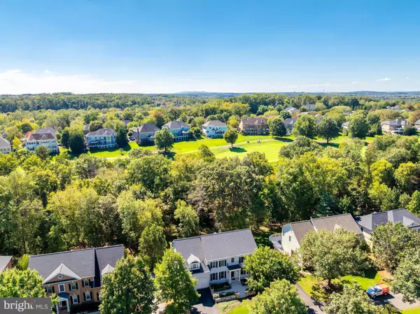 Leesburg, VA 20176,43605 EMERALD DUNES PL