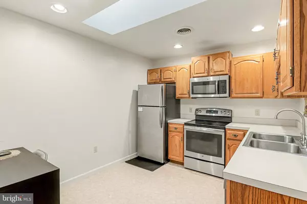 Mechanicsburg, PA 17050,4716-A CHARLES RD