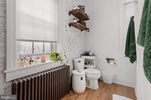 Palmyra, PA 17078,414 E MAIN ST