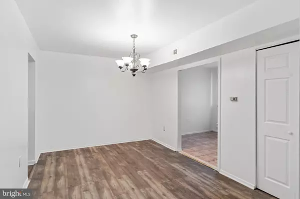 Clementon, NJ 08021,610 TIMBER CREEK RD