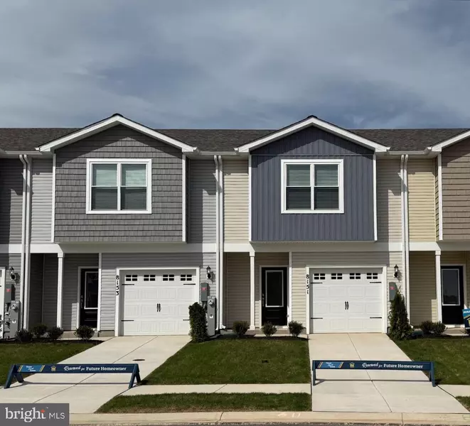 8151 BARTHOLOMEW CT, Baltimore, MD 21206