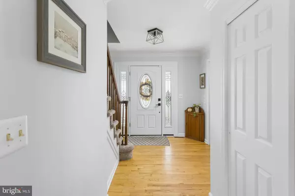 Hamilton, NJ 08619,62 NEW COLONY DR