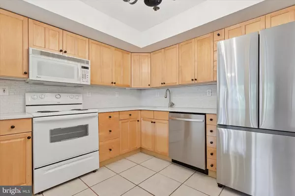 Harleysville, PA 19438,503 FREEDOM CIR #315