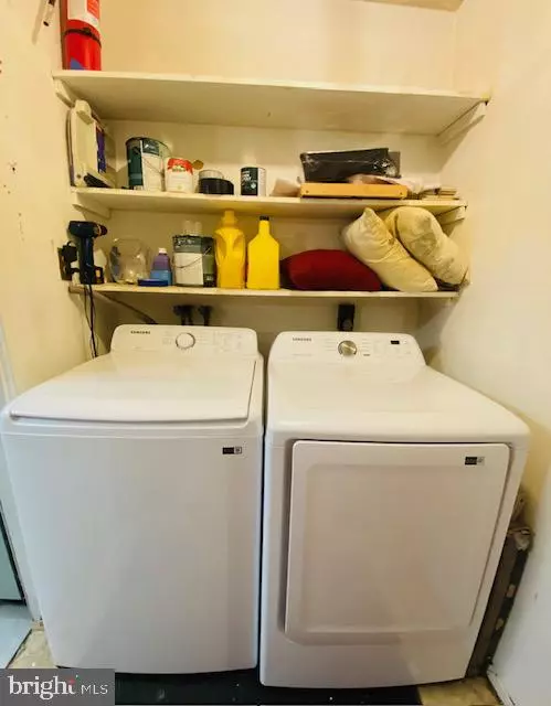 Willingboro, NJ 08046,9 RAEBURN LN