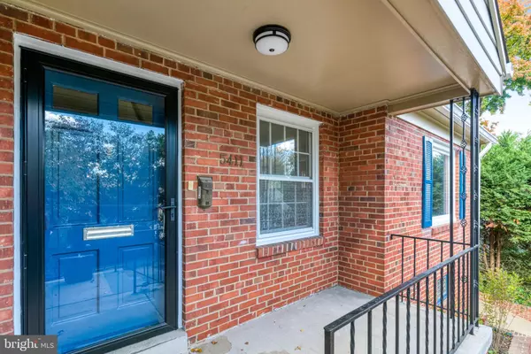 Arlington, VA 22205,5411 22ND ST N