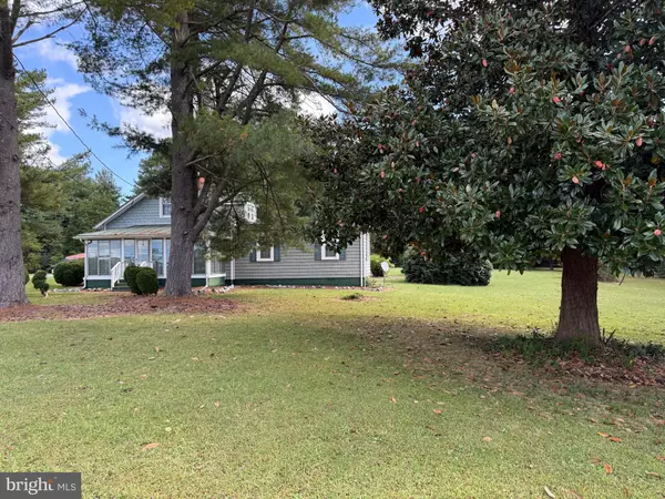 Heathsville, VA 22473,5625 JESSIE DUPONT MEMORIAL HWY