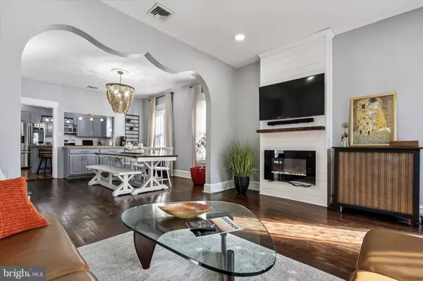 Philadelphia, PA 19128,640 HERMITAGE ST