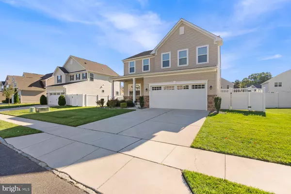 Sicklerville, NJ 08081,19 CIRCLE DR