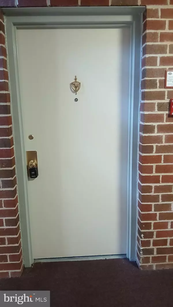 Beltsville, MD 20705,4421 ROMLON ST #101