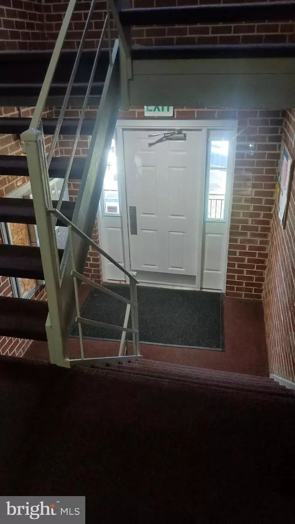 Beltsville, MD 20705,4421 ROMLON ST #101