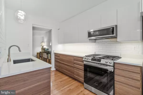 Gaithersburg, MD 20877,105 AUTUMN HILL WAY