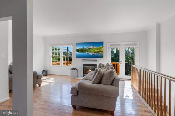 Leesburg, VA 20176,573 TULIPTREE SQ NE
