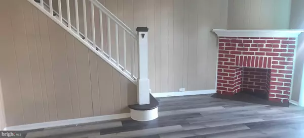 Philadelphia, PA 19119,358 E UPSAL ST