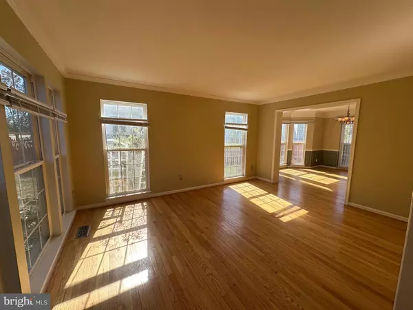 White Plains, MD 20695,4555 FORTRESS CT