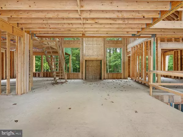 Media, PA 19063,410 SANDY BANK RD #LOT 2