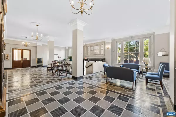 Charlottesville, VA 22902,500 COURT SQ #505