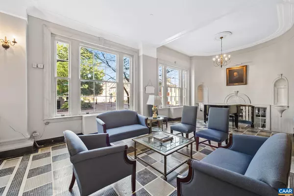 Charlottesville, VA 22902,500 COURT SQ #505