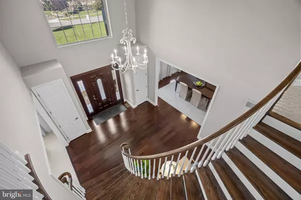 Mullica Hill, NJ 08062,211 EMERALD LN
