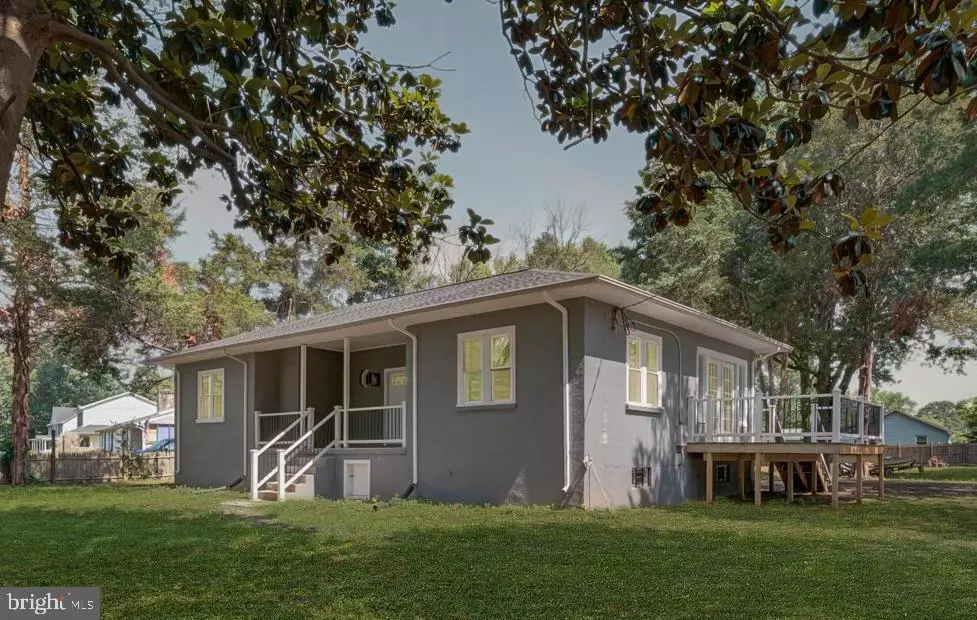 Accokeek, MD 20607,401 BRYAN POINT RD