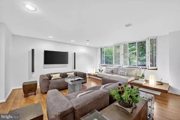 Washington, DC 20016,4100 CATHEDRAL AVE NW #615