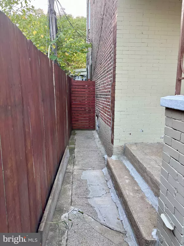 Philadelphia, PA 19124,1932 GRANITE ST