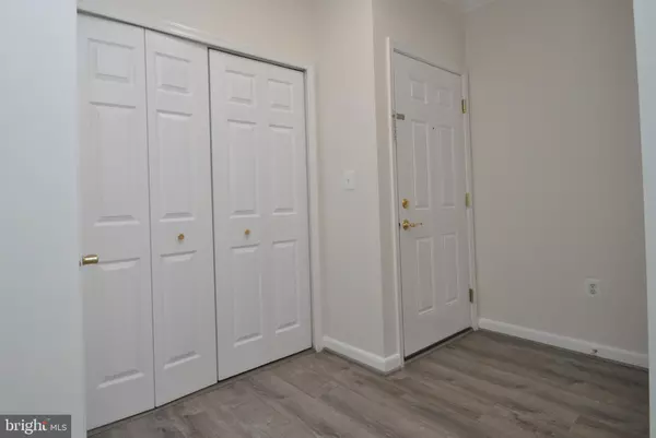 Alexandria, VA 22311,4561 STRUTFIELD LN #3115