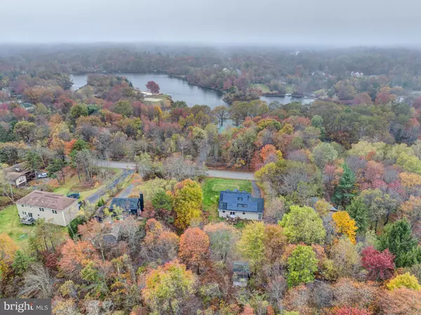 Long Pond, PA 18334,306 CEDAR DR