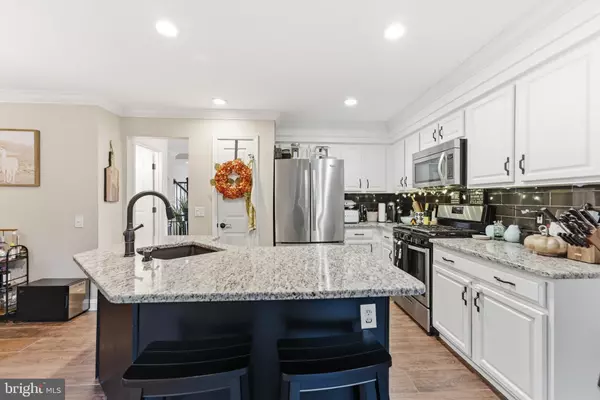 Delran, NJ 08075,1 WEATHERLY RD