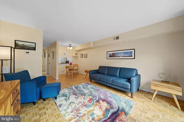 Richmond, VA 23221,403 N HAMILTON ST #J