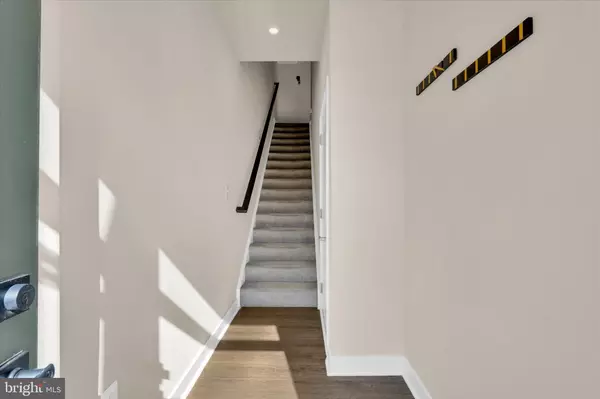 Elkridge, MD 21075,7511 BHARAT WAY