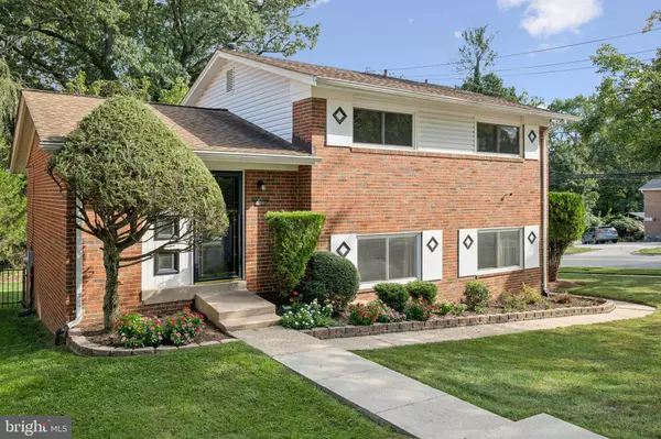 9801 ARBOR HILL DR, Silver Spring, MD 20903