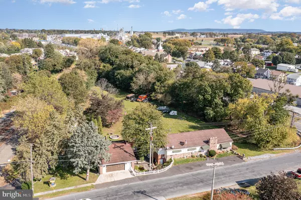 Lebanon, PA 17046,102 N 11TH AVE