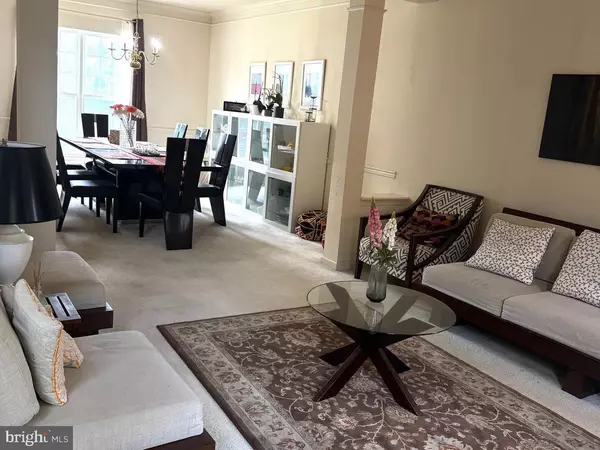 Bowie, MD 20720,11011 LAKE VICTORIA LN