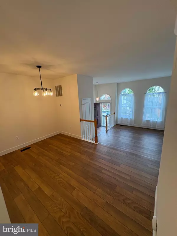Alexandria, VA 22310,6729 APPLEMINT LN