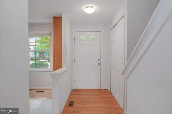 Lorton, VA 22079,8554 BLACKFOOT CT