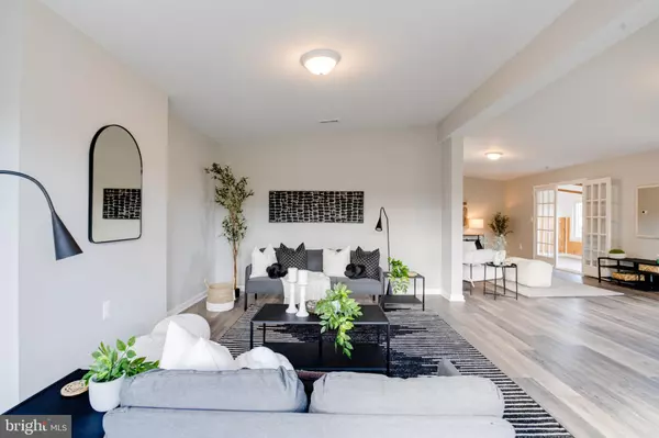 Sparrows Point, MD 21219,7540 BAY FRONT RD