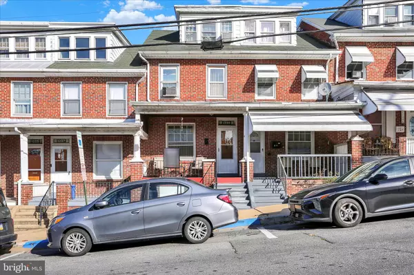 Reading, PA 19604,1229 ROBESON ST