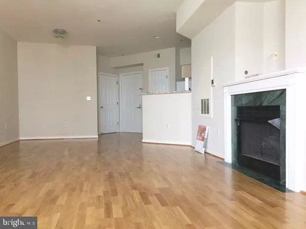 Mclean, VA 22102,1625 INTERNATIONAL DR #421