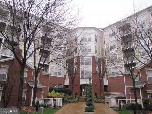 1625 INTERNATIONAL DR #421, Mclean, VA 22102