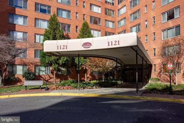 1121 ARLINGTON BLVD #218, Arlington, VA 22209