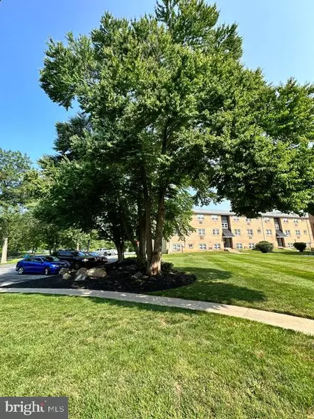 335 E LANCASTER AVE #F-13, Downingtown, PA 19335