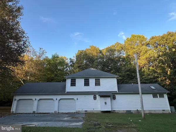 Dover, DE 19904,1290 & 1320 W COLLEGE RD